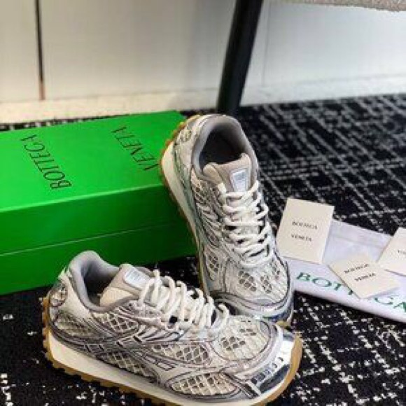 Bottega Veneta Metallic Silver Lace-Up Sneakers with Gum Sole - Picture 2 of 8